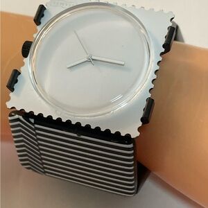 S.T.A.M.P.S Watch Italy Minimalist Stretch Band Graphic Stripe White Black